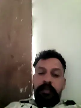 Hot-boss15 online show from 04/28/26, 08:52