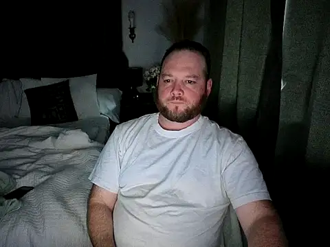 Snapshot of john_clarisa chatting on 11/11/25, 06:57 john clarisa online show from 11/11/25, 06:57