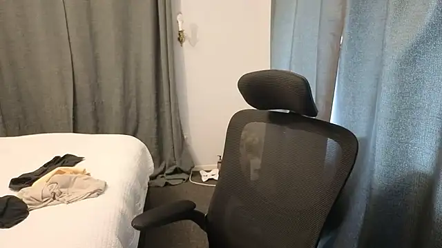 Snapshot of john_clarisa chatting on 01/17/26, 04:17 john clarisa online show from 01/17/26, 04:17