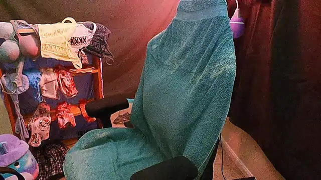 sugasunny04 online show from 01/07/26, 06:54