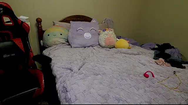 sugasunny04 online show from 03/06/26, 08:49