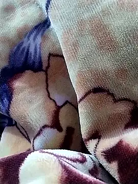 Snapshot of couple-open-enjoy chatting on 11/16/25, 06:52 couple-open-enjoy online show from 11/16/25, 06:52