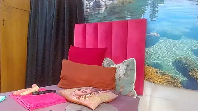 Lisa-001 online show from 02/18/26, 08:32