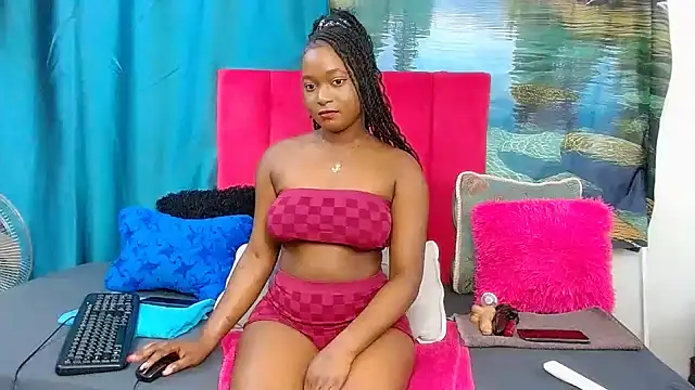 Lisa-001 online show from 04/11/26, 07:45