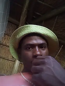 younggblackkCOCK19 online show from 12/17/25, 10:32