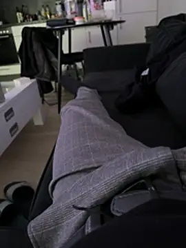 hasanka62 online show from 02/14/26, 12:46