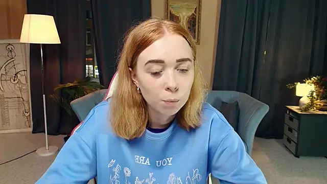 AddieOsler online show from 11/21/25, 07:45