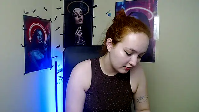Snapshot of MissAriaa chatting on 05/15/26, 12:12 MissAriaa online show from 05/15/26, 12:12