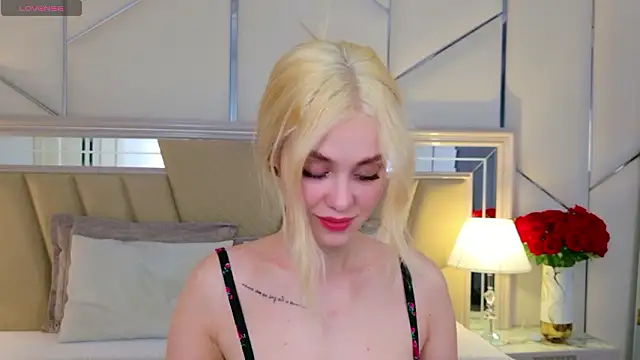 Rose Masson online show from 02/03/26, 06:22