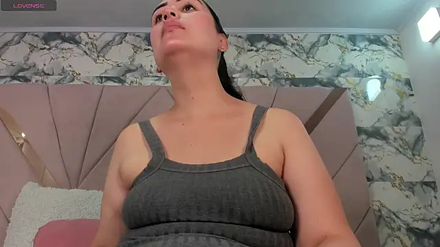 naomy sexy  online show from 03/29/26, 09:15