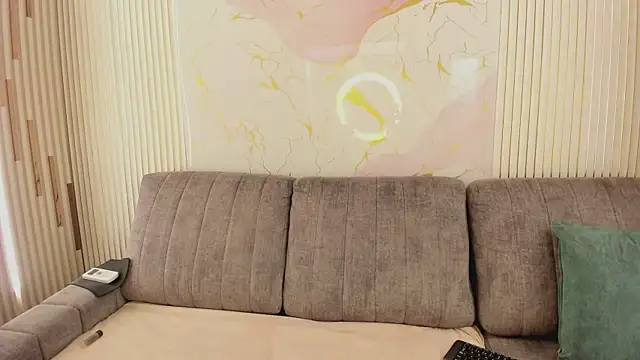 NhoanBrunette online show from 02/11/26, 02:22