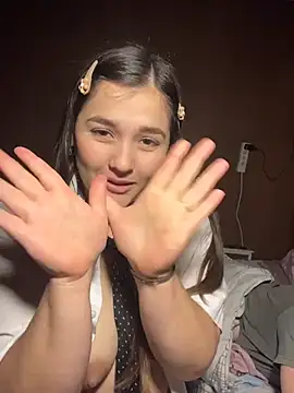 angietubebe online show from 11/03/25, 02:13