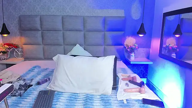 Luna Bella3 online show from 01/10/26, 11:01