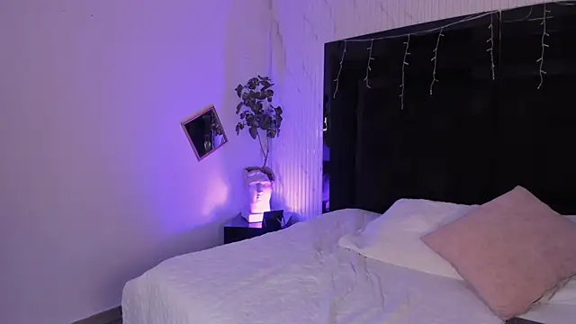 JanneBlossom  online show from 03/27/26, 09:14