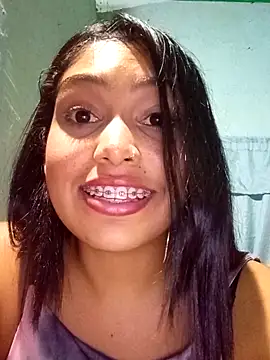 Snapshot of aleexacandy chatting on 11/08/25, 06:18 aleexacandy online show from 11/08/25, 06:18