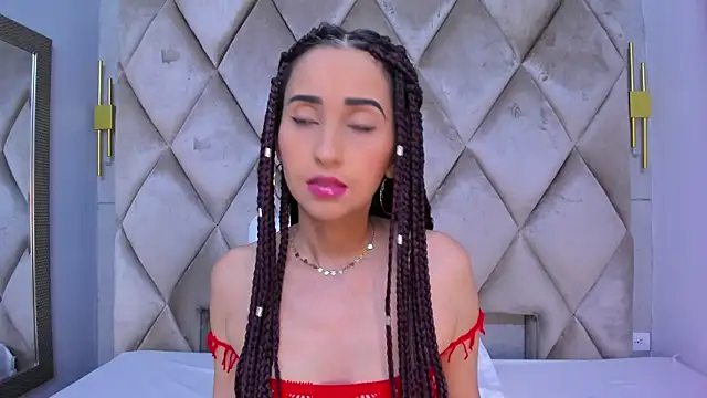 violett rabbit  online show from 03/17/26, 08:01