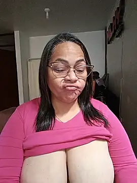 Angie milf50 online show from 07/05/26, 06:59