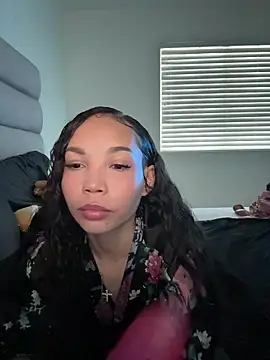 nikkiloveee online show from 02/18/26, 08:38