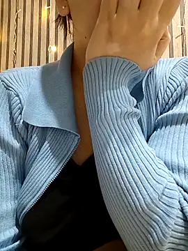 Emily  love online show from 11/25/25, 02:44