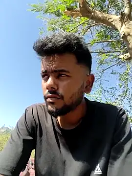 devil boy 0909 online show from 04/15/26, 03:57