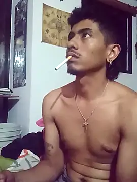 SkinniYamo online show from 03/19/26, 12:03