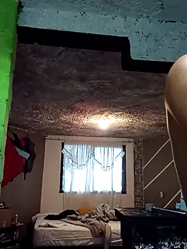 SkinniYamo online show from 03/27/26, 03:45