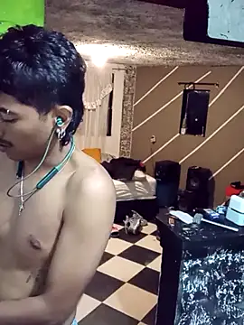 SkinniYamo online show from 03/28/26, 03:50