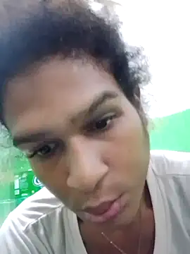 Chicaleja online show from 10/26/25, 03:29