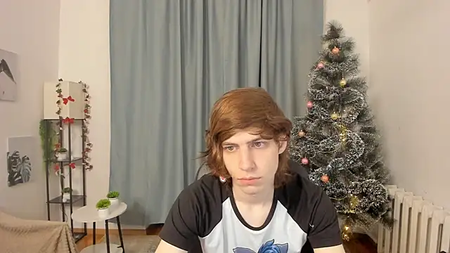 AvenGlow online show from 12/20/25, 05:03