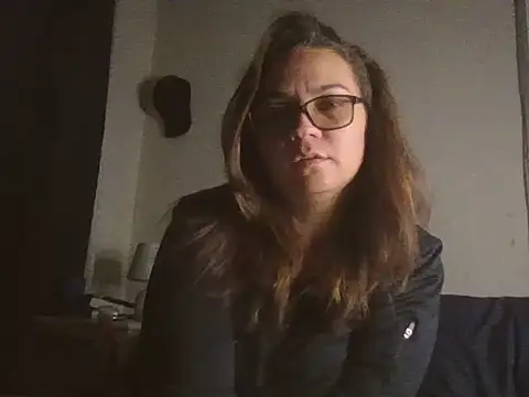 Snapshot of lilMissMarli chatting on 11/17/25, 08:47 lilMissMarli online show from 11/17/25, 08:47