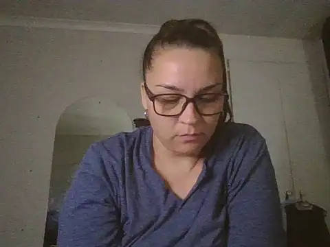 Snapshot of lilMissMarli chatting on 11/19/25, 08:53 lilMissMarli online show from 11/19/25, 08:53