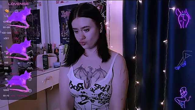 Meow Marie online show from 12/21/25, 10:22