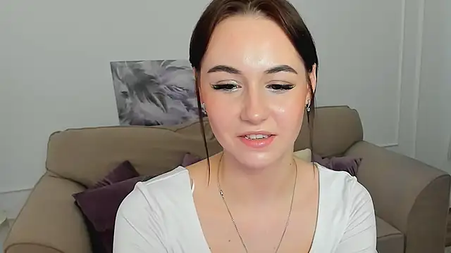 MakeYoueHappy online show from 11/23/25, 12:05