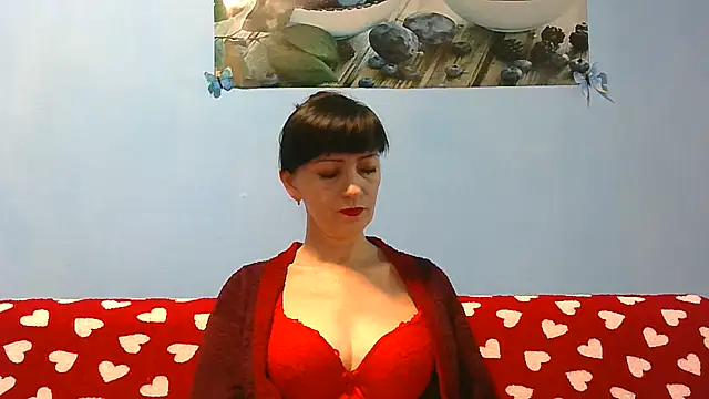 Snapshot of IffetLove42 chatting on 05/23/26, 07:56 IffetLove42 online show from 05/23/26, 07:56
