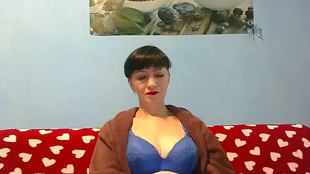 Snapshot of IffetLove42 chatting on 06/02/26, 08:38 IffetLove42 online show from 06/02/26, 08:38
