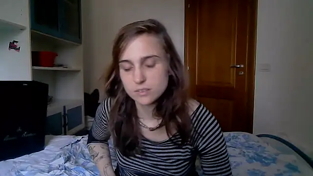 SinnEmily online show from 03/08/26, 04:00