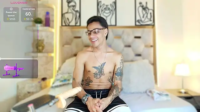 Andrew Haalls online show from 12/04/25, 08:39