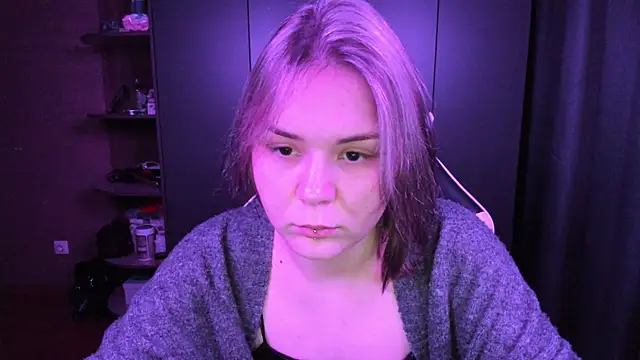 sophia lix online show from 11/11/25, 06:41