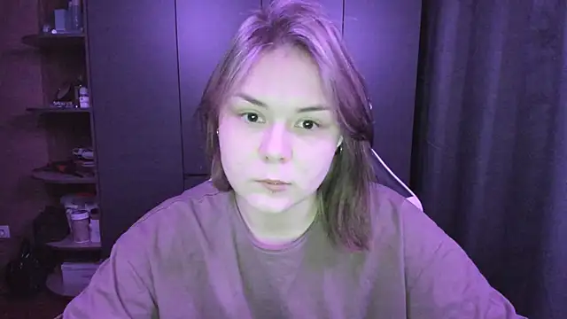 sophia lix online show from 11/29/25, 01:03