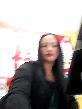 Danaluna online show from 11/06/25, 08:54