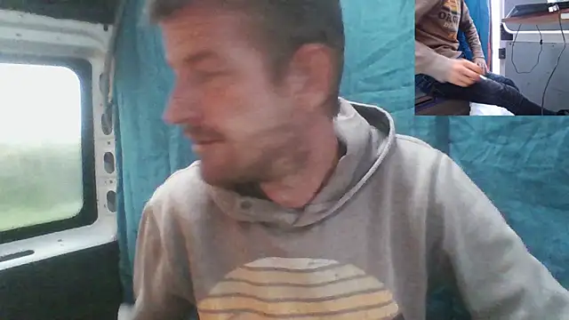 maxtoxic hot online show from 10/29/25, 03:03