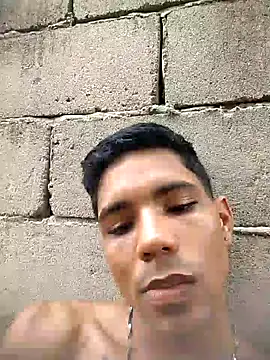 Alex Sweeting online show from 11/01/25, 06:54