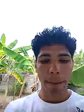 Alex Sweeting online show from 02/05/26, 04:33