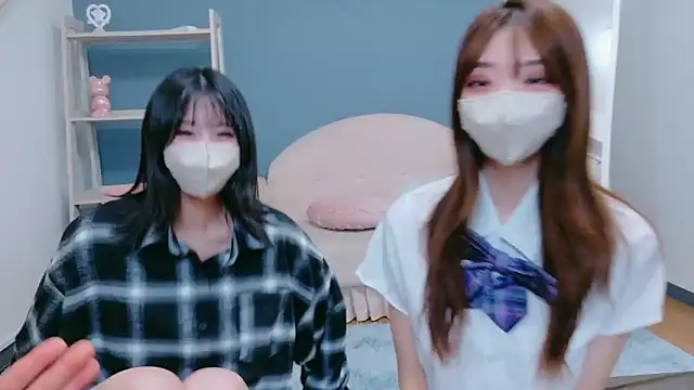 Sana-jpn online show from 03/17/26, 10:18