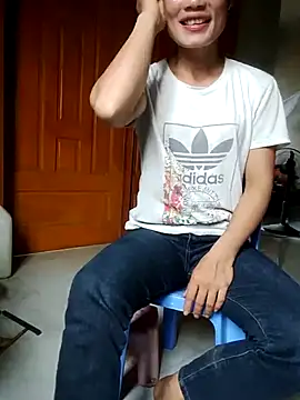 doggy-00 online show from 04/20/26, 07:22