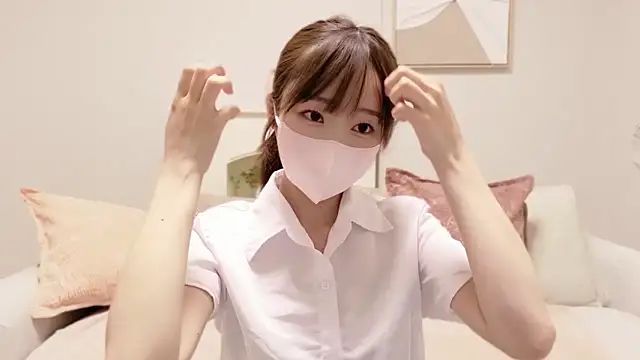 muichat 61 online show from 04/17/26, 01:47