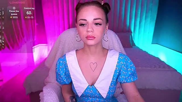 LexxxyJoy online show from 11/10/25, 06:01