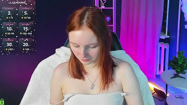 AngelWisee online show from 12/23/25, 02:53