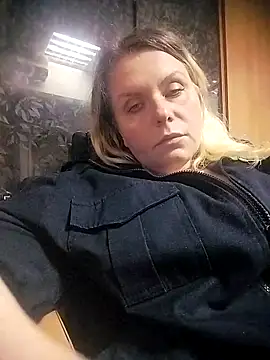 Lana-murr online show from 11/05/25, 05:02