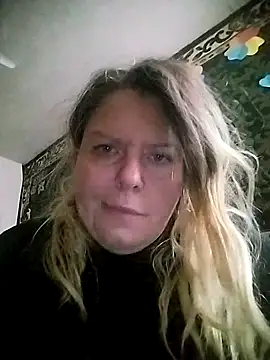 Lana-murr online show from 02/01/26, 07:51